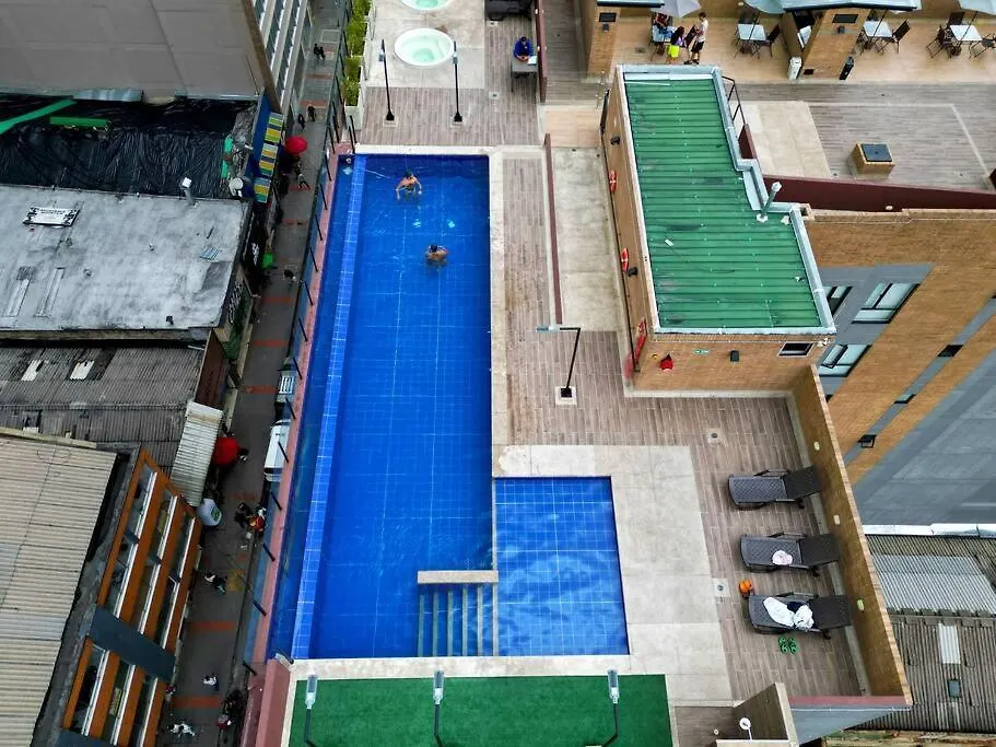 Bogota Sky Loft Chapinero Apartment 0*,